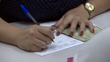 Caged aponta resultados ruins, mas economia dá sinais de recuperação