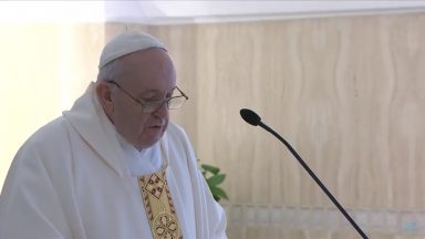 Papa Francisco recorda viagem a Ilha de Lampedusa, na Itália