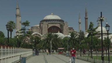 Turquia: Basílica de Santa Sofia torna-se mesquita