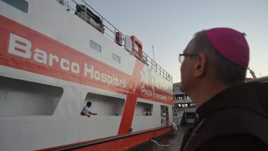 Barco-Hospital Papa Francisco completará um ano de atividades