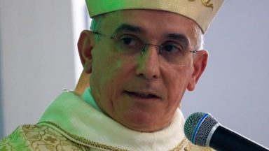 Bispo aprova oração e novena pela beatificação de Dom Henrique Soares