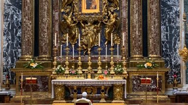 Papa visita Santa Maria Maior na festa da Dedicação da Basílica