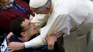 O Papa: boas relações ajudam os doentes ao longo do tratamento