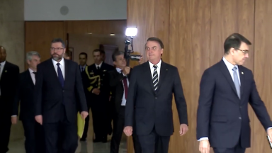 Presidente Bolsonaro confirma o fim do projeto Renda Brasil