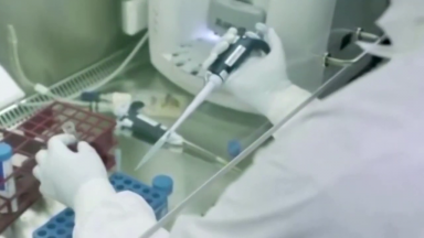 Vacina contra covid-19 em spray pode ser testada em humanos em 2021