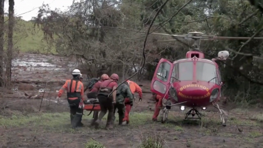 Bombeiros encontram mais um corpo em Brumadinho