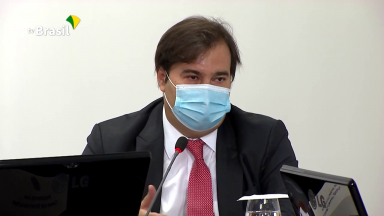 Bolsonaro se encontra com Rodrigo Maia e discute pauta econômica