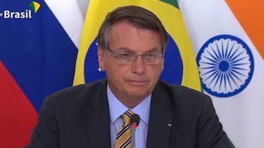 Em discurso à cúpula do BRICS, Bolsonaro defende reformas na OMS