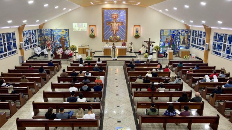 Decisão revogada: Igrejas em Petrópolis poderão abrir e celebrar o Natal