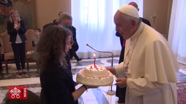 Papa Francisco completa 84 anos com simplicidade e generosidade