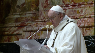 Papa Francisco celebra missa da Vigília de Natal mais cedo