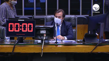 Congresso Nacional deixa de votar pautas importantes por causa da Covid