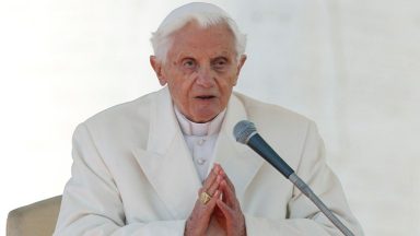 Dom Odilo Scherer comenta os 95 anos do Papa Emérito Bento XVI