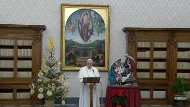 Papa exorta fiéis a cuidarem uns dos outros e da criação