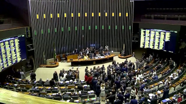 Na 2ª reportagem especial, conheça como é o trabalho da Câmara Federal