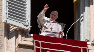 Papa saúda católicos chineses pela celebração de sua padroeira