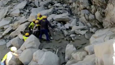 Inundações deixam mortos após rompimento de geleira no Himalaia