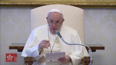 Na catequese, Papa afirma que a liturgia é um encontro com Cristo