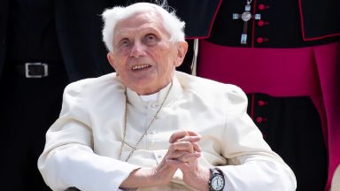 Papa emérito Bento XVI completa 70 anos de sacerdócio