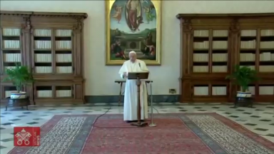 Durante a oração do Angelus, Papa faz referência ao Dia Mundial da Água