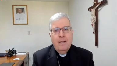Dom Giambattista Diquattro fala ao episcopado brasileiro na 58ª AG CNBB