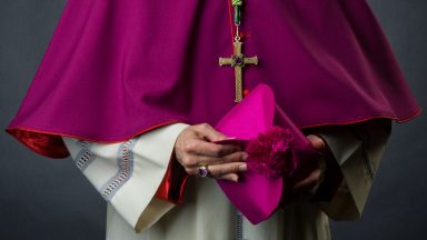 Papa Francisco nomeia padre jesuíta bispo de Hong Kong