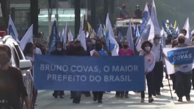 Corpo de Bruno Covas é sepultado na cidade de Santos