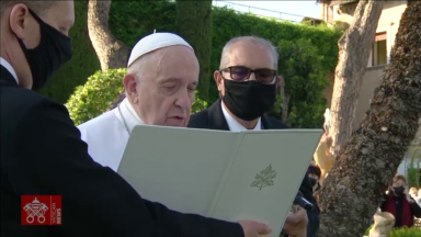 Papa encerra mês mariano e maratona de oração pelo fim da pandemia