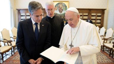 Papa recebe o secretário de Estado dos Estados Unidos