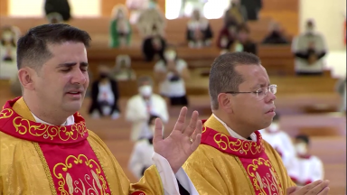 Celebração na Canção Nova marca ordenação de dois padres