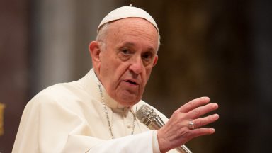 O Papa aos detentos: erra-se, mas não se deve permanecer errado