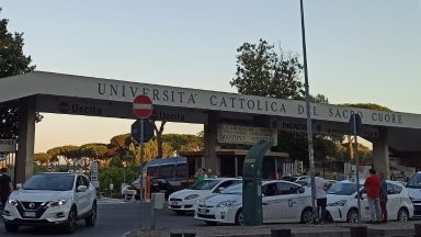 No hospital, Papa envia saudação a crianças da oncologia e neurocirurgia