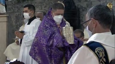 Diocese de Lorena celebra Missa dos Santos Óleos no Dia do Padre