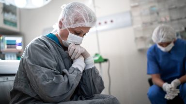 Brasil registra dois casos da nova variante da pandemia, Deltacron