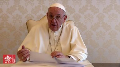 Papa à Cáritas Argentina: amar e servir seguindo os sinais dos tempos