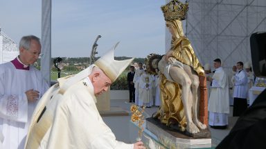 Papa sobre Maria na despedida da Eslováquia: 