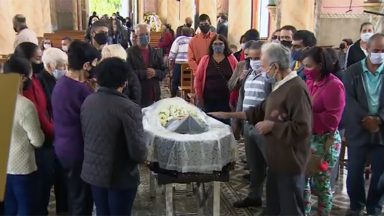 Igreja dá o último adeus a Dom Antônio Affonso de Miranda