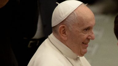 Papa Francisco manifesta proximidade e gratidão a todos os professores