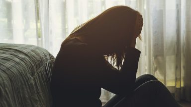 Depressão: padre frisa importância de terapia, afeto e fé para o equilíbrio