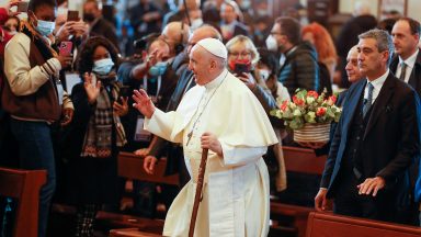 Romper com a indiferença e redescobrir o encontro e o diálogo, diz Papa