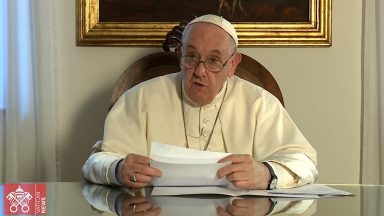 Construir mudanças após a pandemia, pede Papa Francisco