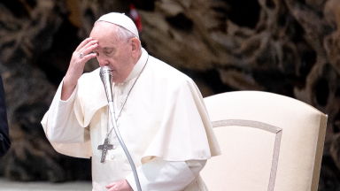Migração de hoje é um escândalo social da humanidade, diz Papa