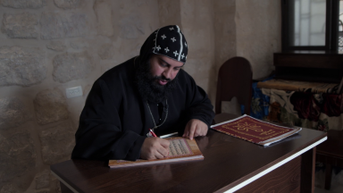 Monge ortodoxo siríaco realiza importante trabalho para Igreja