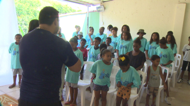Projeto Casa Manjedoura acolhe crianças e jovens carentes