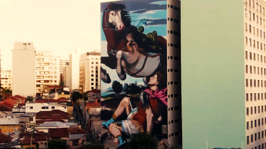 Fachada de prédio em SP recebe releitura de obra do artista Caravaggio