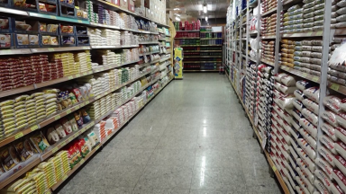 Cesta básica custa mais da metade do novo salário mínimo