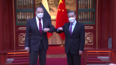 Correspondente em Macau comenta a invasão da Ucrânia pela Rússia