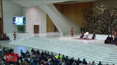 Papa afirma que os avós são a memória viva de um povo