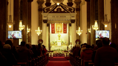 China aumenta restrições aos cultos religiosos no país