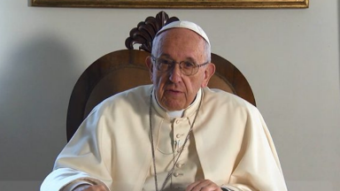 Papa ao Encontro Global do Turismo Jovem: levem esperança